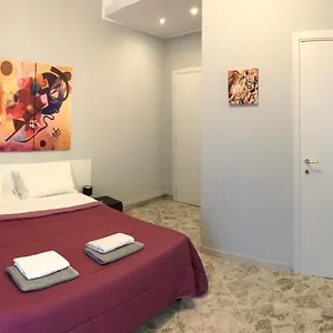 ** Bed & Breakfast Cavour 124 -guest-room- Italië