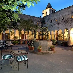 **** מלון Luna Convento איטליה